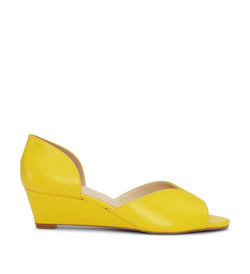 Shoe Biz Birmingham Sandal Yellow