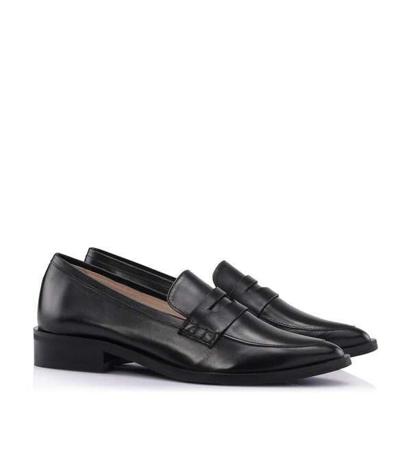 Gardenia Copenhagen Loretta Loafer Black