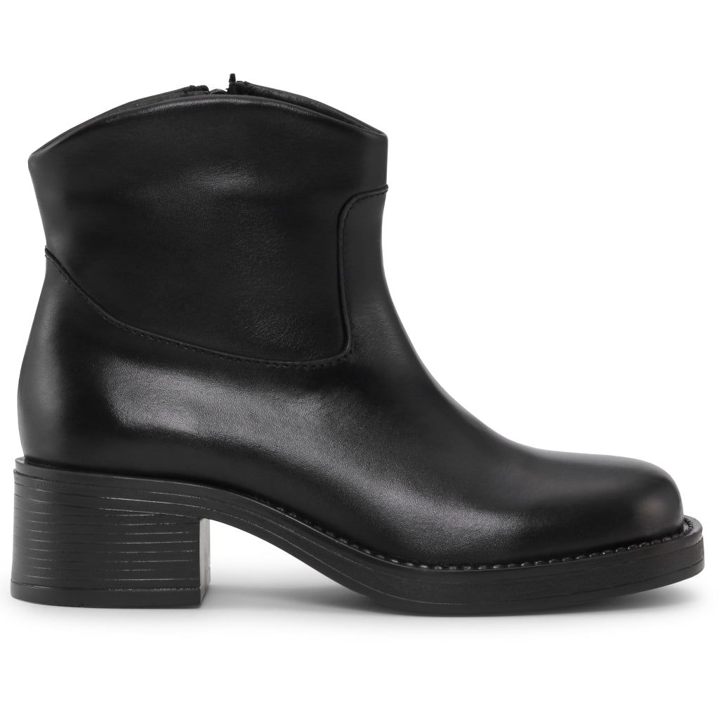 Shoe Biz Montana Calf Black Short Boot Black