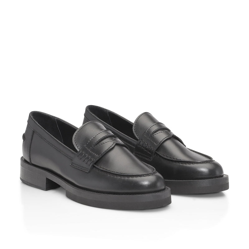 Shoe Biz Scully Loafer Black