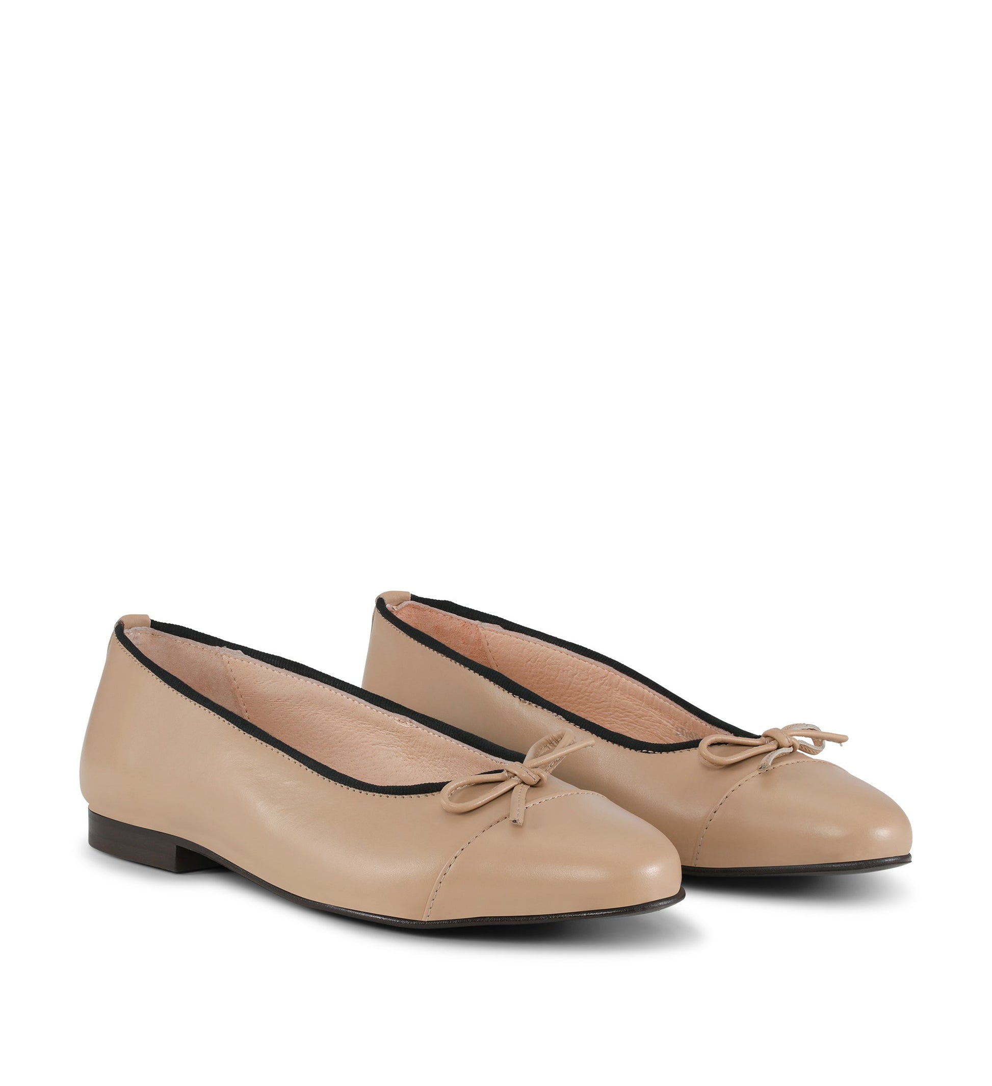 Stine - Camel / Black - Shoe Biz Copenhagen