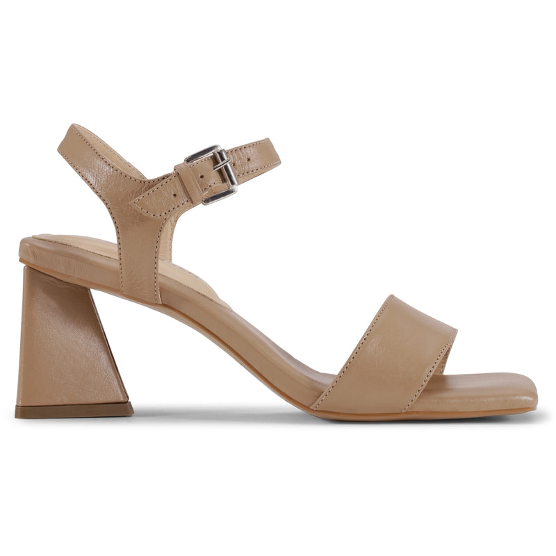 Shoe Biz Tampa Sandal Nude