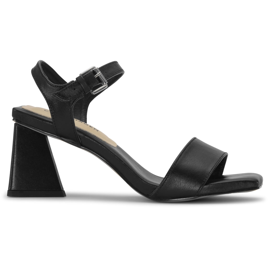 Shoe Biz Tampa Black Sandal Black