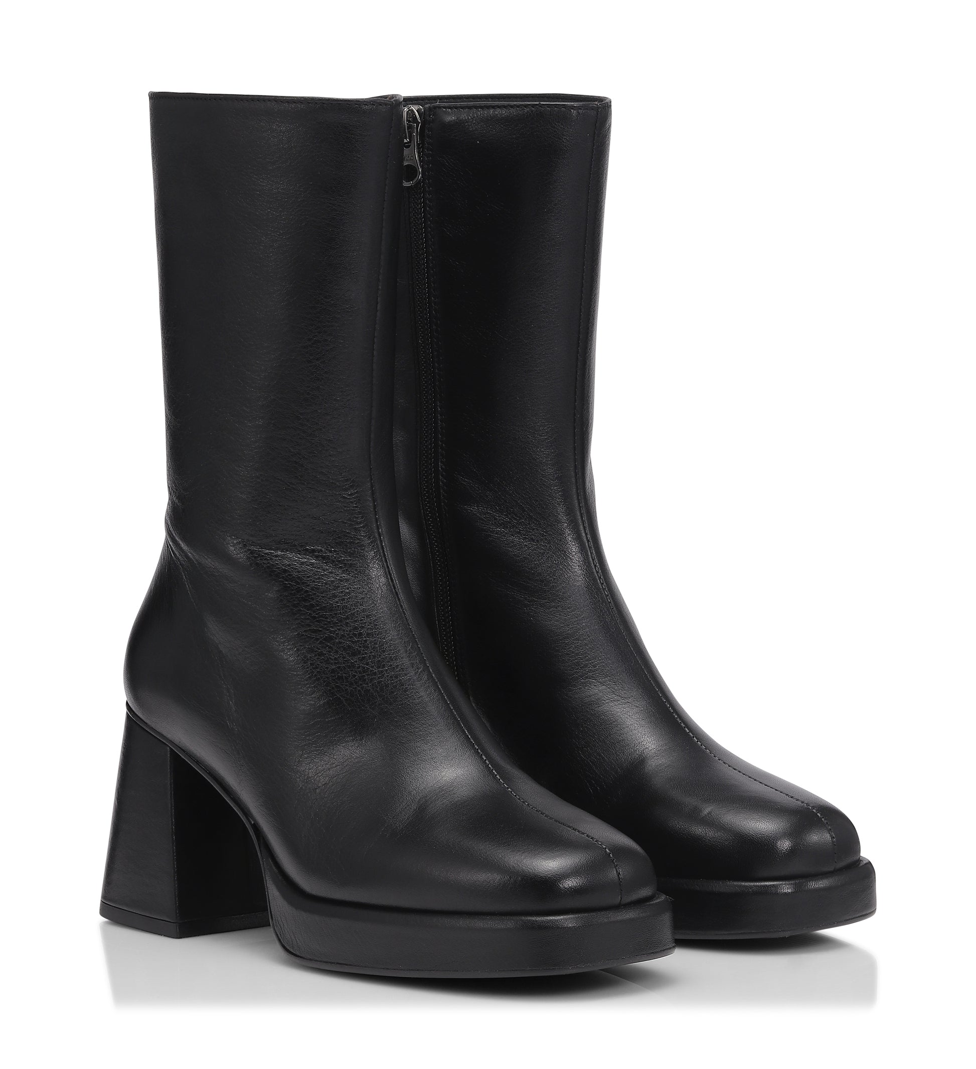 Shoe Biz Upima Short Boot Black