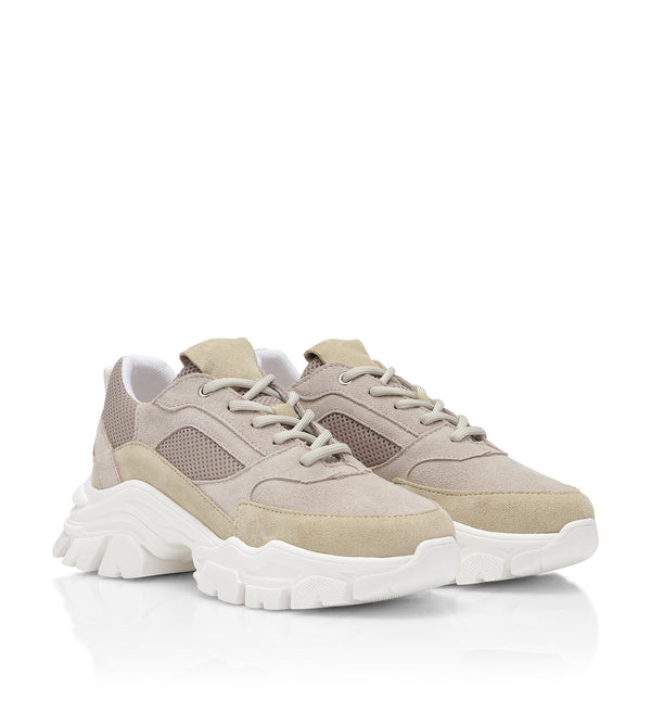 Shoe Biz Urith Sneaker Camel