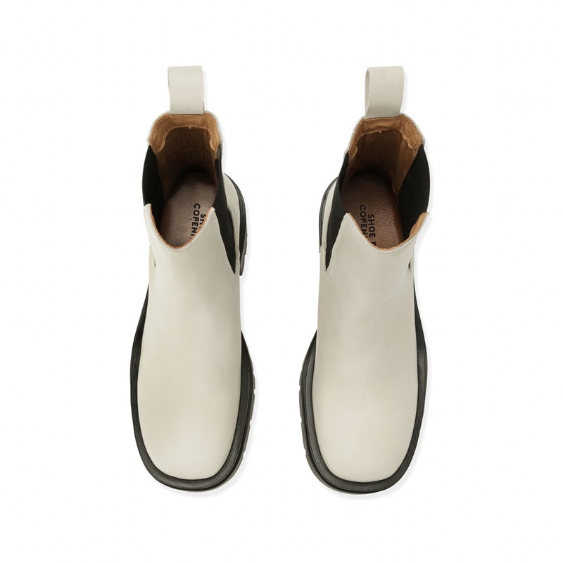 Shoe Biz Atira Short Boot Cream / Black
